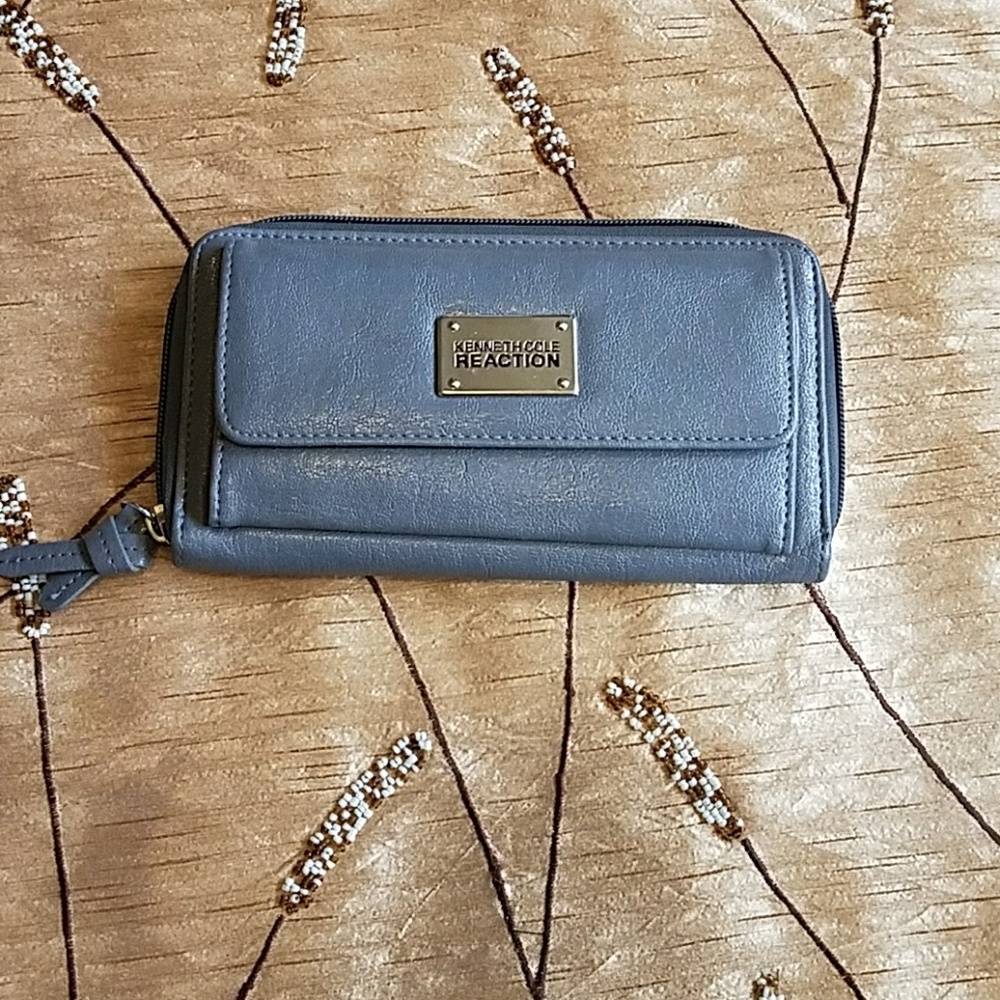 Kenneth Cole Reaction wallet